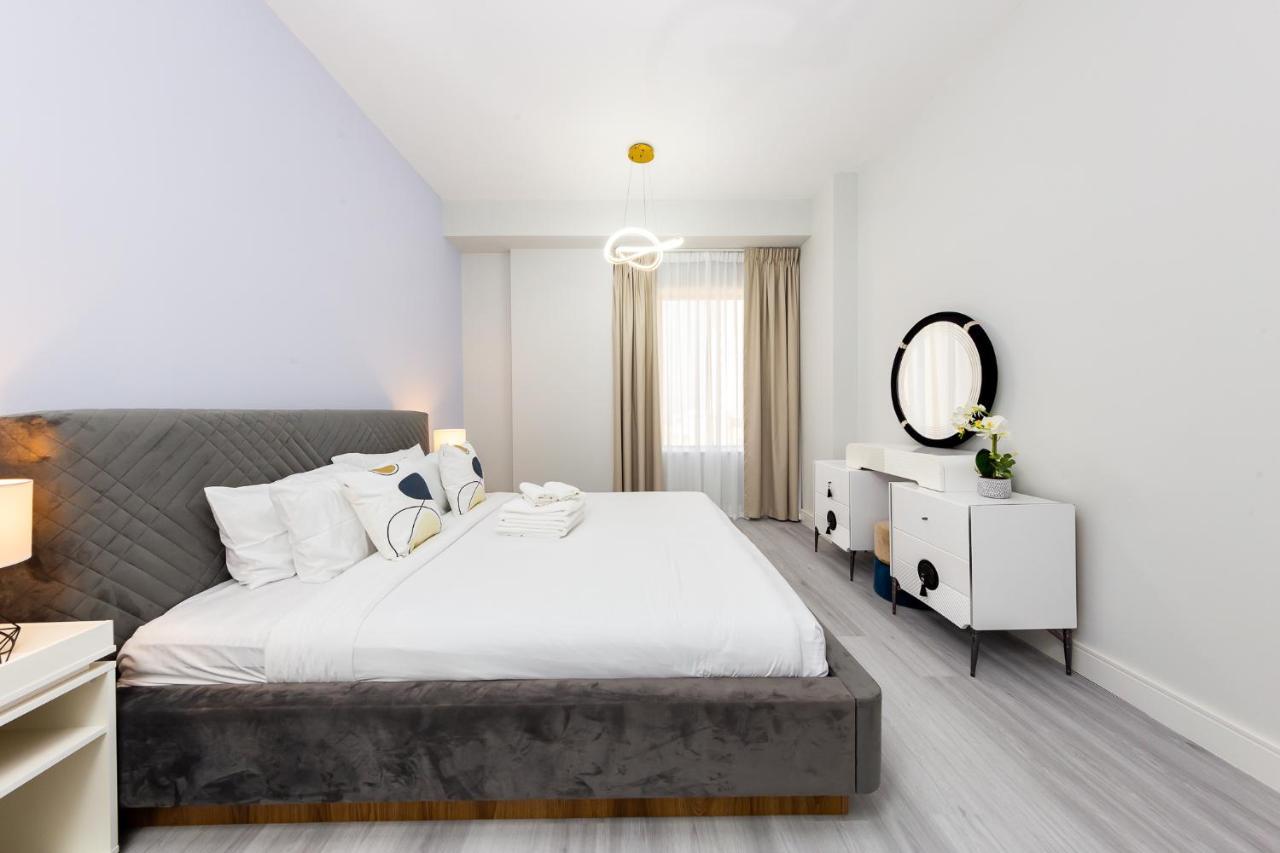 Spacious 2br In Jbr 5min Walk To The Beach Apartment *