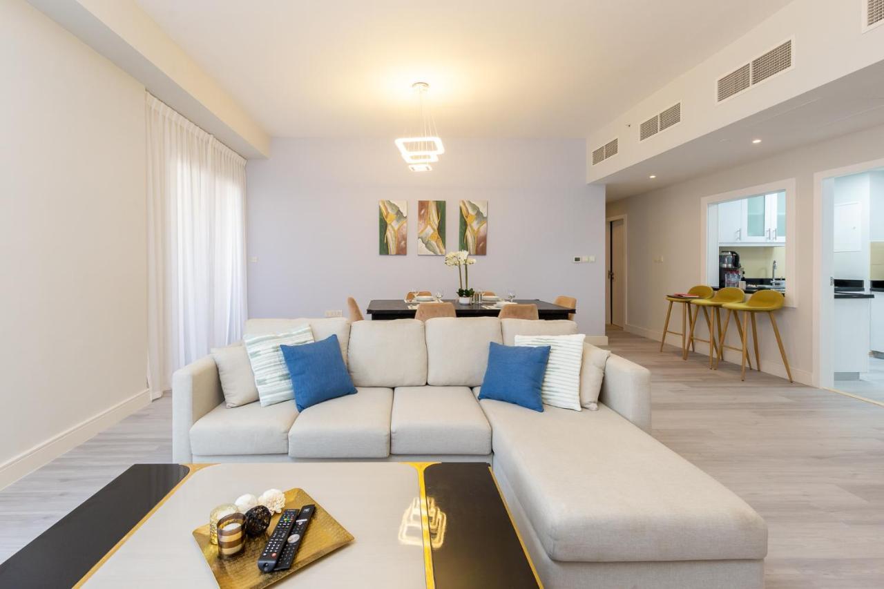 Apartment Spacious 2br In Jbr 5min Walk To The Beach *